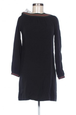 Šaty  Sisley, Velikost S, Barva Černá, Cena  199,00 Kč