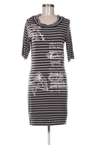Рокля Unbranded, Размер M, Цвят Многоцветен, Цена 2,04 €