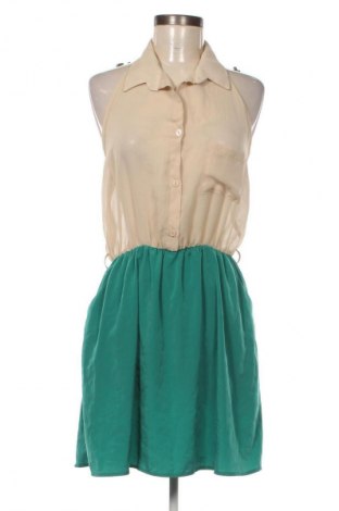 Рокля Unbranded, Размер M, Цвят Многоцветен, Цена 2,04 €