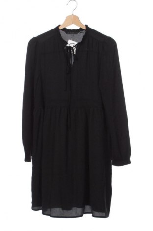 Šaty  Vero Moda, Velikost XS, Barva Černá, Cena  49,00 Kč