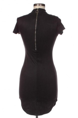 Šaty  Voyelles, Velikost S, Barva Černá, Cena  99,00 Kč