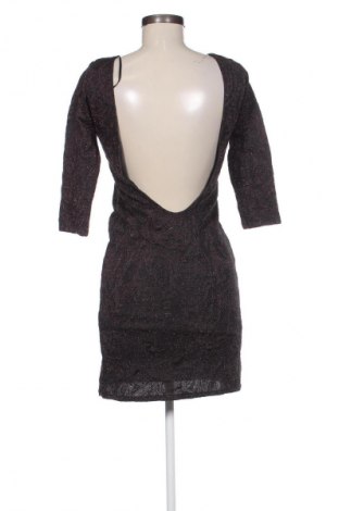 Šaty  Zara Trafaluc, Velikost M, Barva Černá, Cena  79,00 Kč