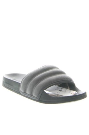 Pantofle Adidas, Velikost 39, Barva Šedá, Cena  2 649,00 Kč