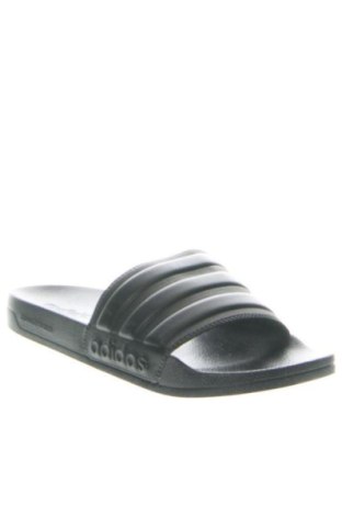Чехли Adidas, Размер 39, Цвят Черен, Цена 37,32 €