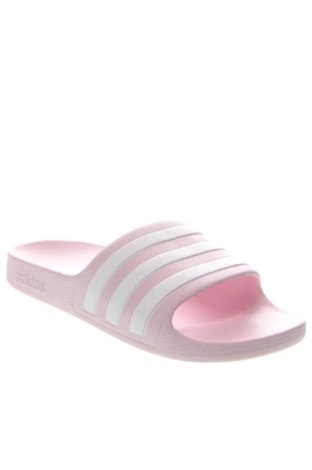 Чехли Adidas, Размер 39, Цвят Многоцветен, Цена 89,47 €