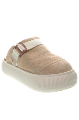 Чехли PUMA, Размер 37, Цвят Бежов, Цена 68,13 €