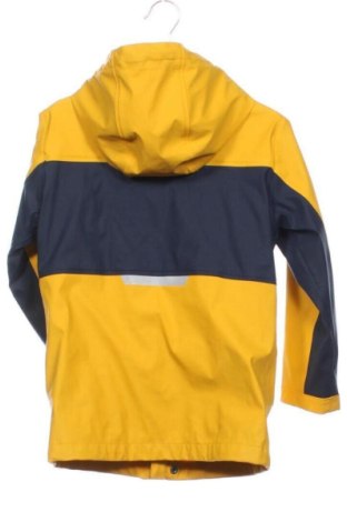 Pláštěnka  C&A, Velikost 5-6y/ 116-122 cm, Barva Vícebarevné, Cena  369,00 Kč