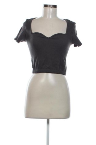 Damen Shirt Amisu, Größe L, Farbe Grau, Preis 10,00 €