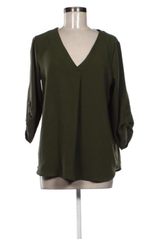 Damen Shirt Beloved, Größe M, Farbe Grün, Preis 9,70 €