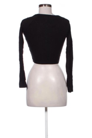 Дамска блуза Bershka, Размер S, Цвят Черен, Цена 10,22 €
