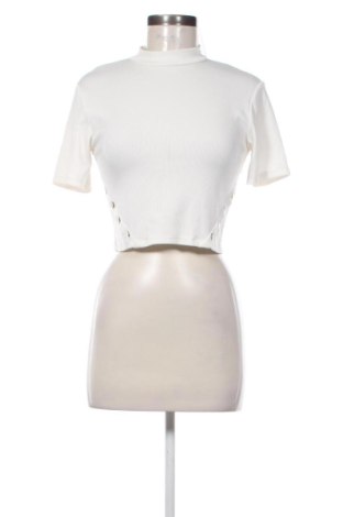 Damen Shirt Bershka, Größe M, Farbe Weiß, Preis 12,99 €