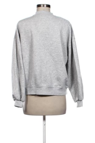 Дамска блуза Bershka, Размер S, Цвят Сив, Цена 19,95 €