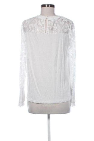Damen Shirt Body Flirt, Größe M, Farbe Weiß, Preis 10,00 €