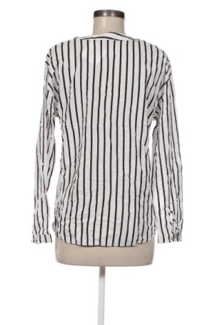 Damen Shirt Edc By Esprit, Größe M, Farbe Mehrfarbig, Preis 22,99 €