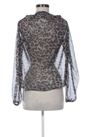 Damen Shirt Manguun, Größe M, Farbe Mehrfarbig, Preis 12,99 €