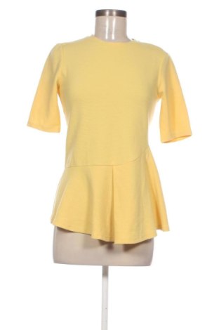 Damen Shirt NA-KD, Größe S, Farbe Gelb, Preis 14,00 €