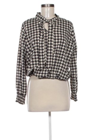 Γυναικεία μπλούζα NEW COLLECTION, Μέγεθος L, Χρώμα Πολύχρωμο, Τιμή 17,46 €