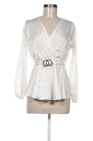 Bluză de femei NEW COLLECTION, Mărime M, Culoare Alb, Preț 107,99 Lei