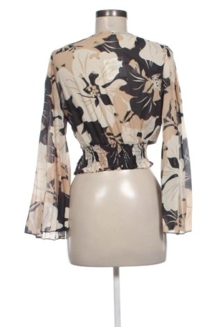 Bluză de femei NEW COLLECTION, Mărime M, Culoare Multicolor, Preț 107,99 Lei