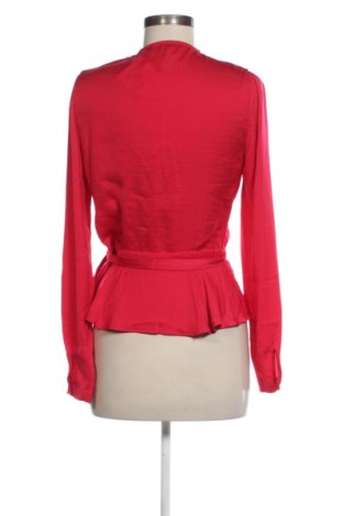 Damen Shirt Nly Trend, Größe S, Farbe Rot, Preis 10,00 €