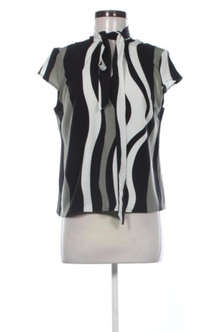 Damen Shirt SHEIN, Größe M, Farbe Mehrfarbig, Preis 9,78 €