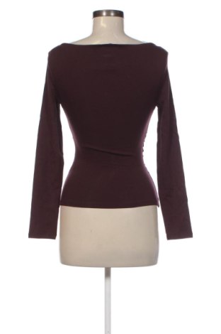 Дамска блуза Stradivarius, Размер S, Цвят Лилав, Цена 13,29 €