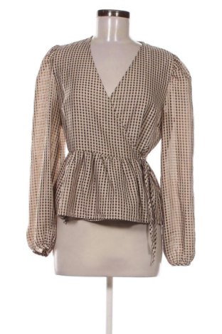 Damen Shirt Studio, Größe M, Farbe Mehrfarbig, Preis 12,99 €