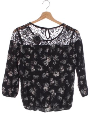 Damen Shirt Terranova, Größe XS, Farbe Mehrfarbig, Preis 10,00 €