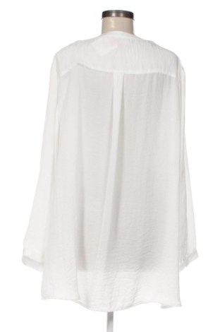 Damen Shirt Thea, Größe 4XL, Farbe Weiß, Preis 22,99 €