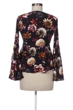 Damen Shirt Tigha, Größe XS, Farbe Mehrfarbig, Preis 31,99 €