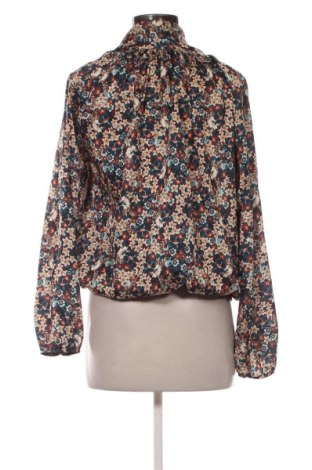 Дамска блуза Unbranded, Размер XXL, Цвят Многоцветен, Цена 10,22 €