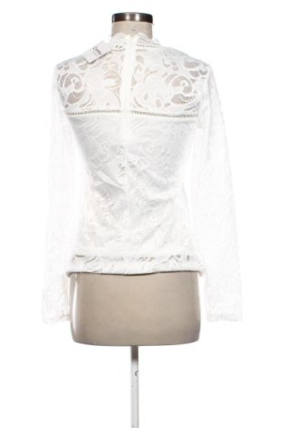 Damen Shirt VILA, Größe S, Farbe Weiß, Preis 30,99 €