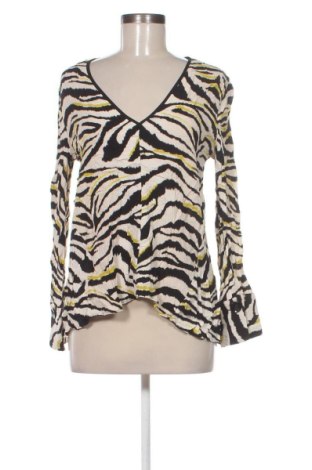 Damen Shirt Zara, Größe S, Farbe Mehrfarbig, Preis 17,99 €