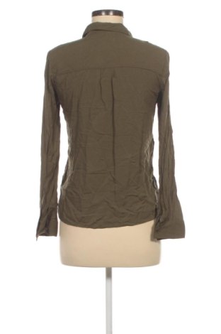 Дамска риза Pull&Bear, Размер S, Цвят Зелен, Цена 13,29 €