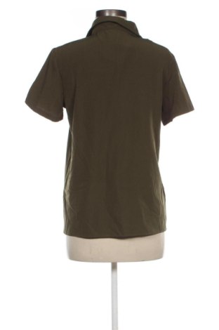 Cămașă de femei Unbranded, Mărime M, Culoare Verde, Preț 79,99 Lei