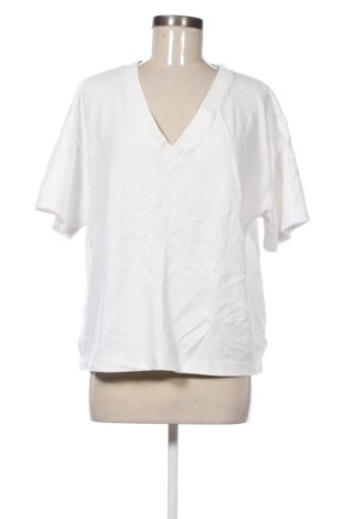 Дамска тениска Bershka, Размер M, Цвят Бял, Цена 9,20 €