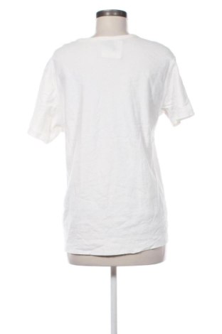 Γυναικείο t-shirt H&M, Μέγεθος M, Χρώμα Λευκό, Τιμή 10,99 €