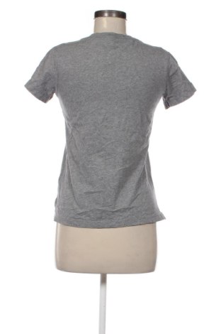 Дамска тениска Nike, Размер S, Цвят Сив, Цена 14,31 €