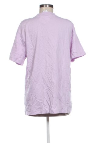 Дамска тениска Nike, Размер M, Цвят Лилав, Цена 14,31 €