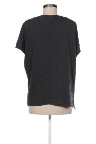 Tricou de femei ONLY Carmakoma, Mărime XL, Culoare Negru, Preț 73,71 Lei