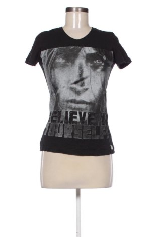 Damen T-Shirt Pause Jeans, Größe S, Farbe Mehrfarbig, Preis 9,00 €