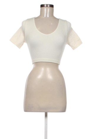 Γυναικείο t-shirt Primark, Μέγεθος XS, Χρώμα Εκρού, Τιμή 10,99 €