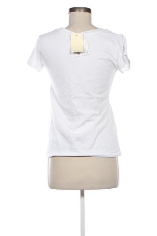 Дамска тениска Unbranded, Размер S, Цвят Бял, Цена 9,20 €