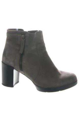 Botine de damă Geox, Mărime 39, Culoare Bej, Preț 465,19 Lei, #136557394