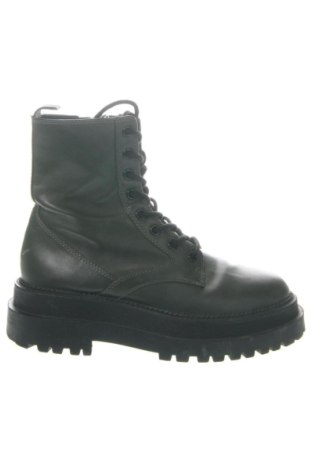 Botine de damă Stradivarius, Mărime 37, Culoare Verde, Preț 168,00 Lei, #136553056