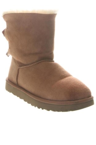 Дамски ботуши UGG Australia, Размер 38, Цвят Кафяв, Цена 138,04 €