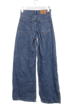 Dámske džínsy  Bershka, Veľkosť XS, Farba Modrá, Cena  17,95 €