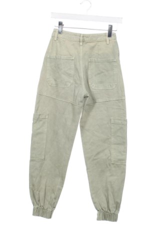 Damen Jeans Bershka, Größe XS, Farbe Grün, Preis € 15,00