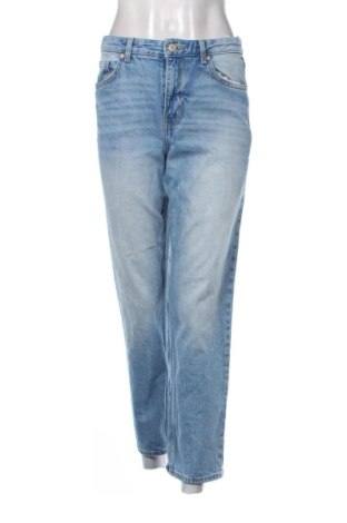 Blugi de femei Bershka, Mărime M, Culoare Albastru, Preț 78,99 Lei, #136522275