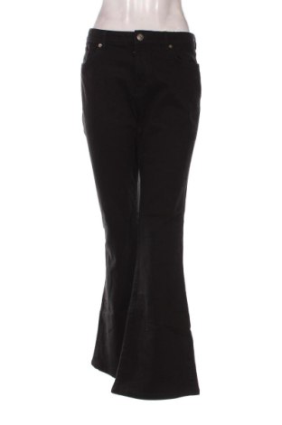 Dámske džínsy  Bershka, Veľkosť L, Farba Čierna, Cena  15,00 €, #136522565